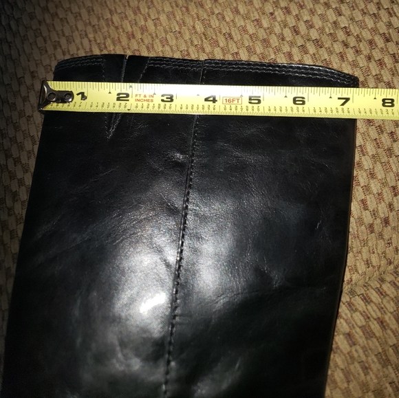 Arturo Chiang Black Boots - Picture 8 of 9